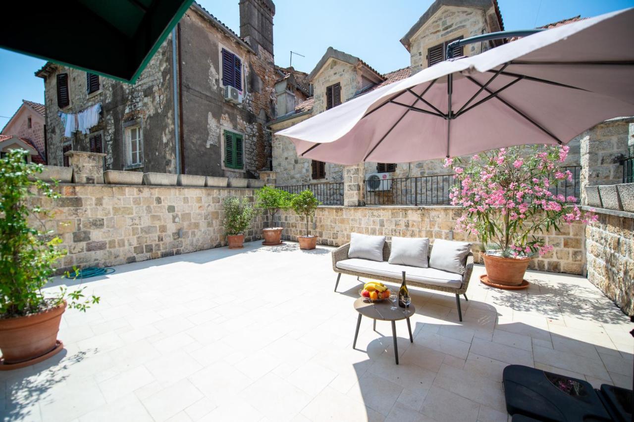 Katareo Apartments Kotor Buitenkant foto